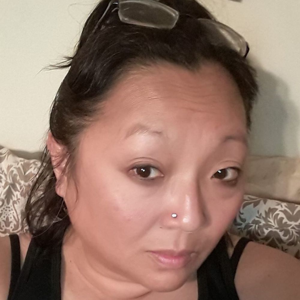 Meet your Posher, Holly